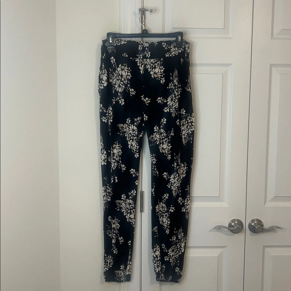 Lascana Floral Black and Cream Joggers - Picture 2 of 2